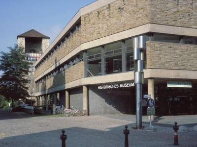 Historisches Museum, Am hohen Ufer, Eingang Burgstraße