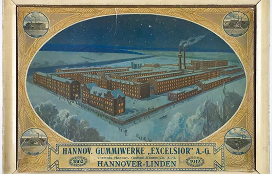 Gerahmtes Innenraumplakat der „Hannoversche Gummiwerke Excelsior AG“ in Limmer im Winter. Chromolithographie. Werksansicht,  im Winter bei Nacht. 
Vorlage von Hans Rudolf Schulze (1870-1951, Maler und Illustrator), gedruckt bei Druckerei Büxenstein, Berlin.