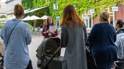 Kinderwagenführung mit Caro Quambusch